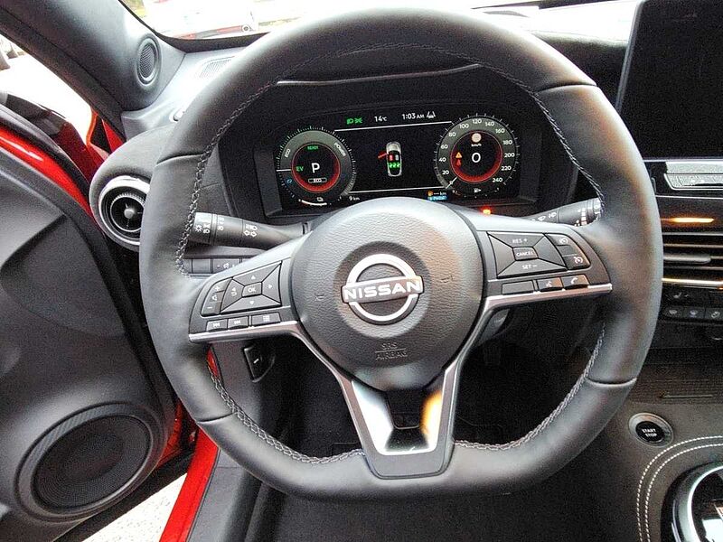 Nissan Juke N-Design 1.6 Automatik / Navi