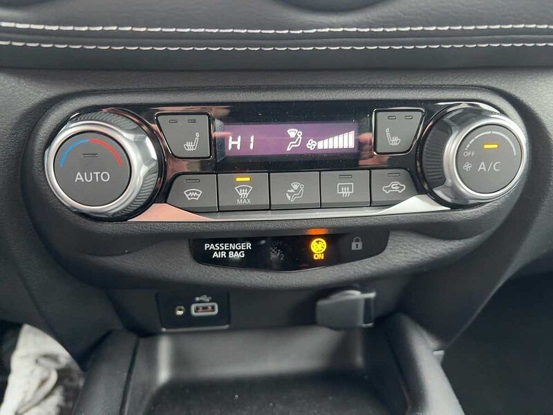 Nissan Juke N-Connecta DIG-T DCT7+Navi